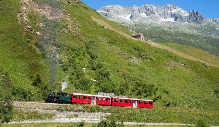 Hotel Des Alpes Realp Экстерьер фото